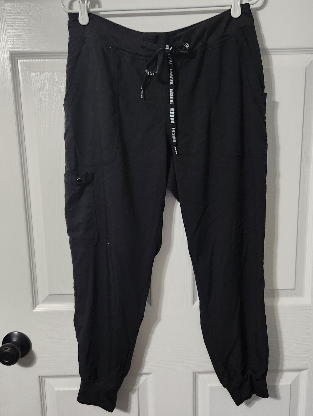 Med Couture Black Drawstring Jogger Scrub Pants, Size L